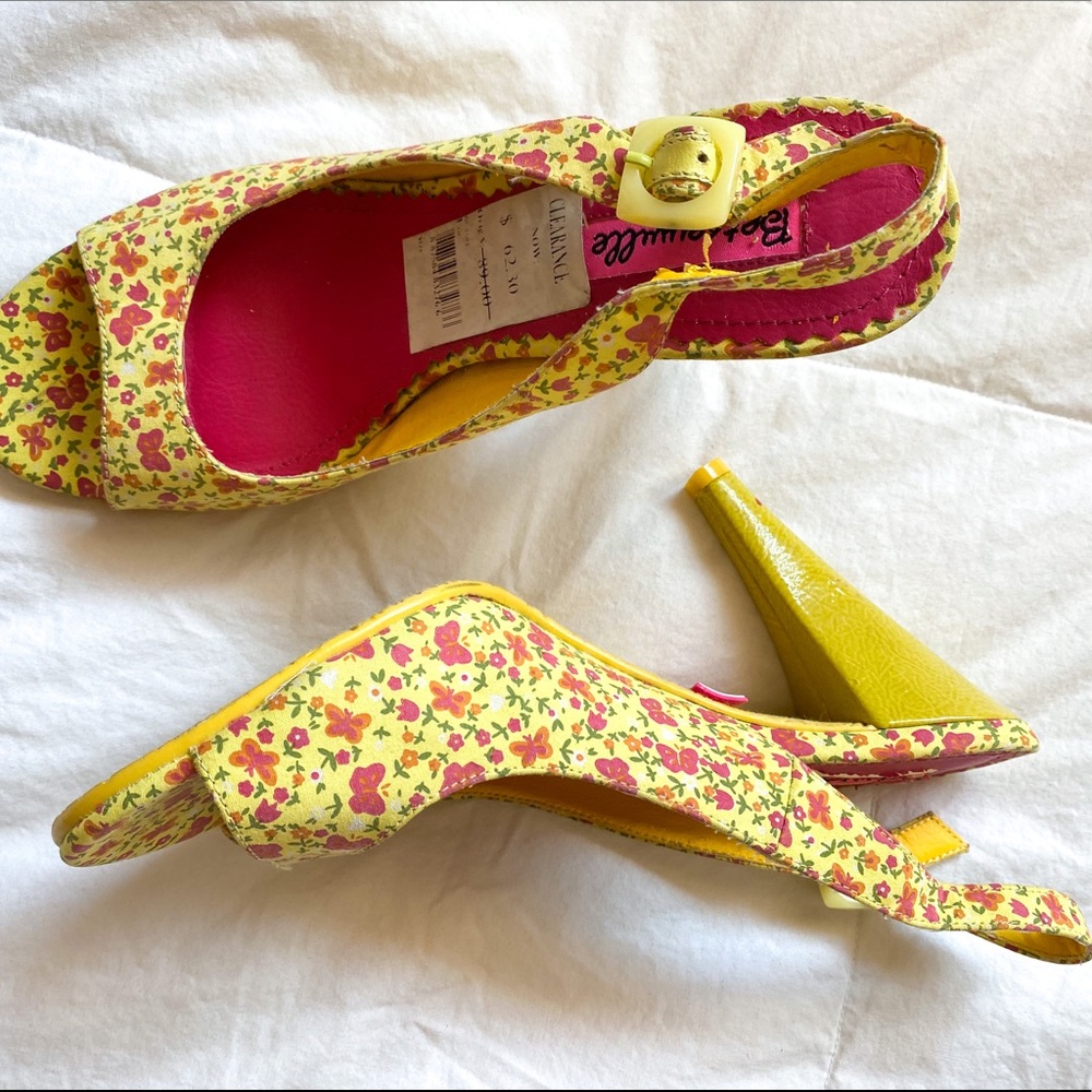 Vintage Bettsyville pastel heels